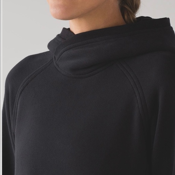 Lululemon Fleece Please Pullover - Picture 4 of 9